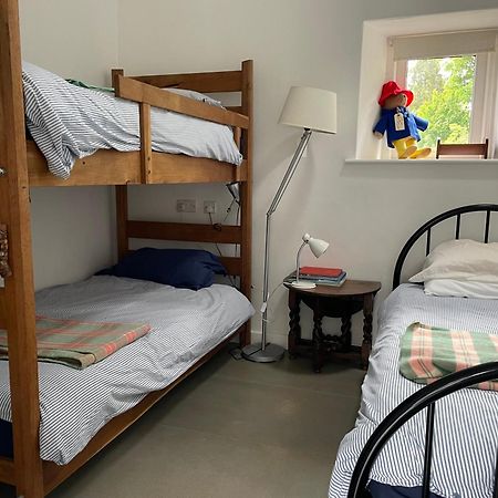 Rhiwiau Self Catering Villa Carmarthen Eksteriør billede