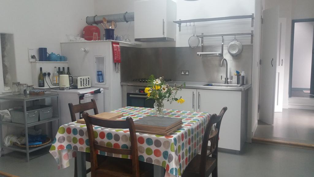 Rhiwiau Self Catering Villa Carmarthen Eksteriør billede